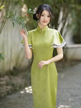 Kínai Mandarin Gallér Csipke Szegéllyel Fiying Ujja Jacquard Szatén Hosszú Stílusú Qipao Divat Vintage Nők, Lányok Cheongsam Ruha